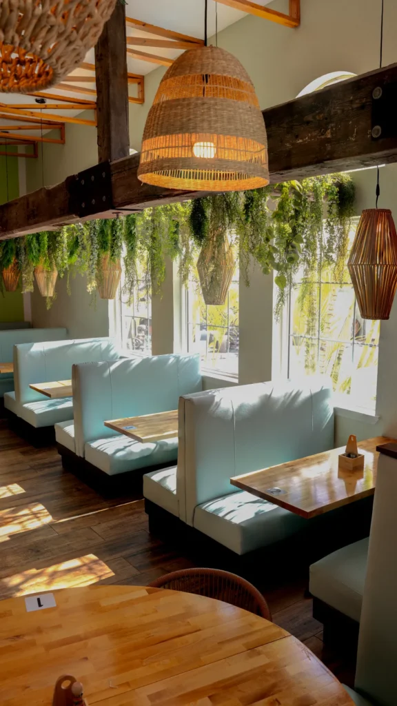 Margarita-island-restaurant-viera-florida-BOOTHS VENTANA