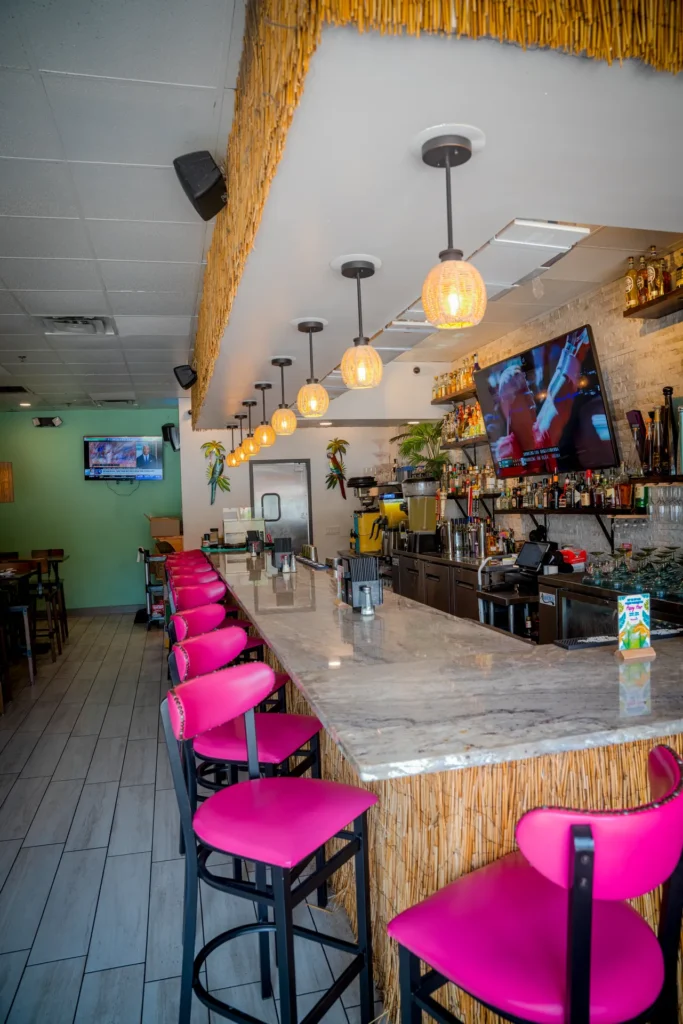 Margarita-island-restaurant-flagler-beach-florida-bar-4