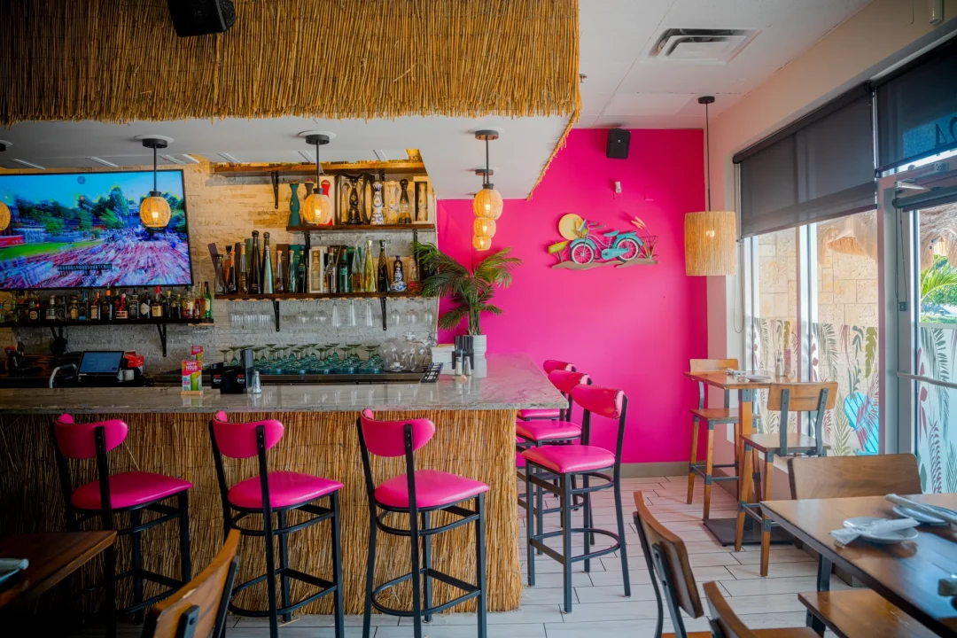 Margarita-island-restaurant-flagler-beach-florida-bar-3