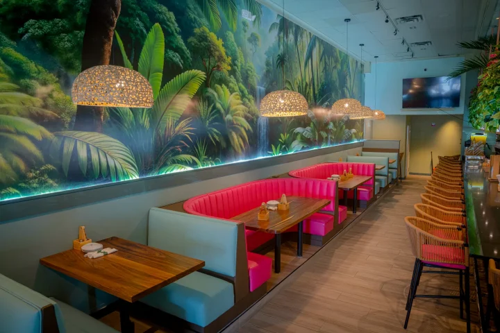 Margarita-island-restaurant-ormond-beach-florida-padded-tables