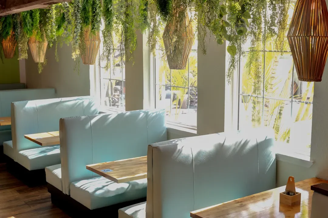 Margarita-island-restaurant-viera-florida-BOOTHS VENTANA